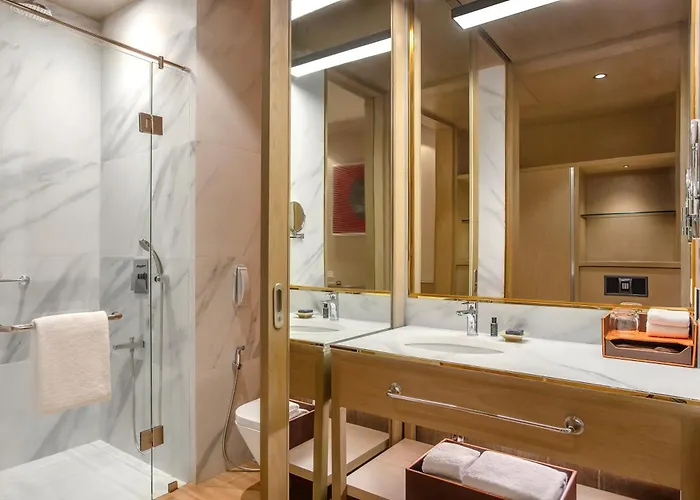 Aloft By Marriott Thamel Hotel 5*
